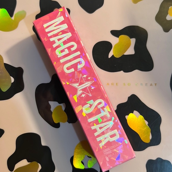 Magic star concealer by Jeffree star - Picture 1 of 3